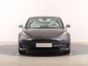 Tesla Model 3 - 2020