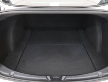 Tesla Model 3 - 2020