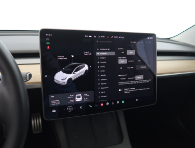 Tesla Model 3 - 2020