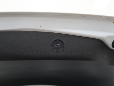 Tesla Model 3 - 2020