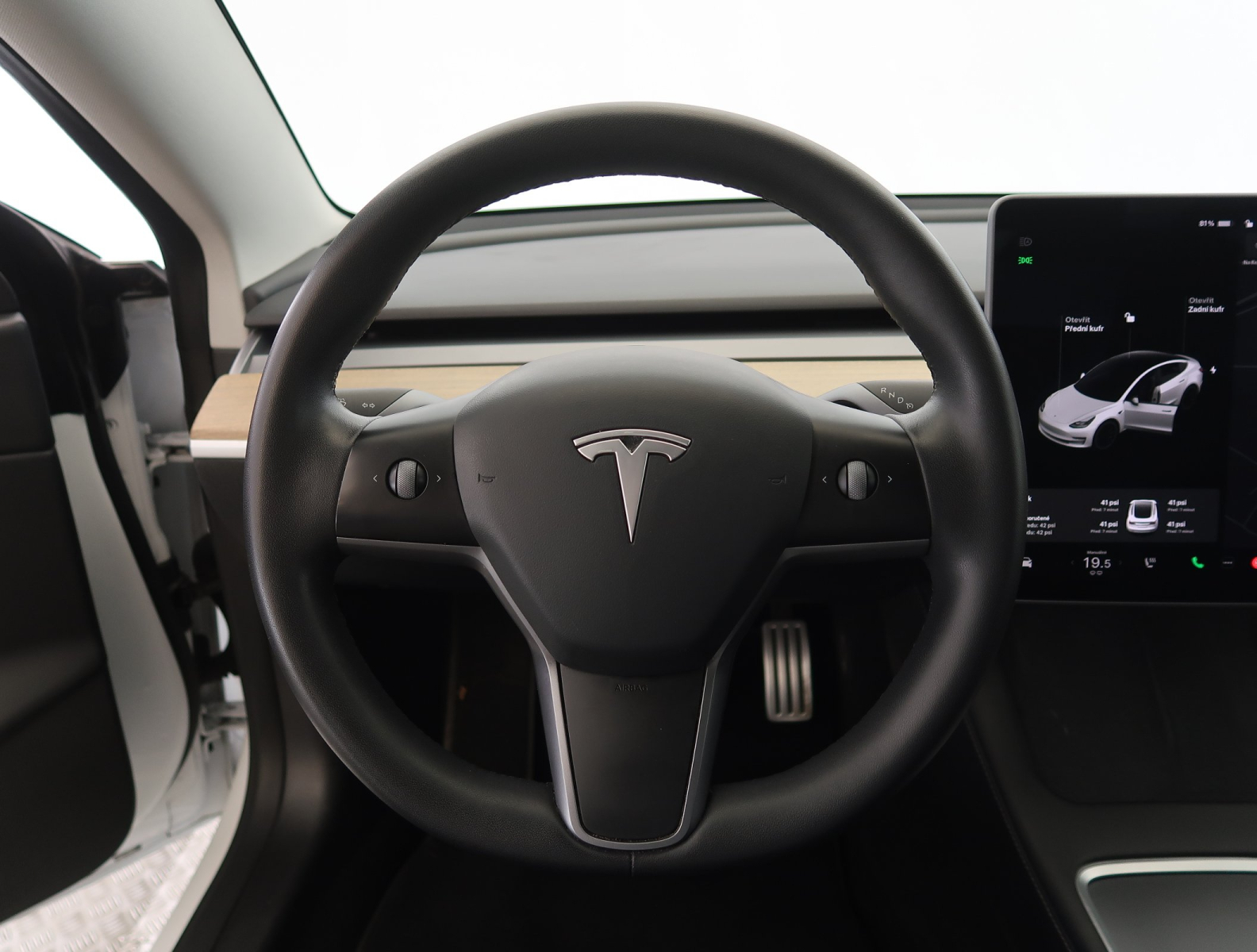 Tesla Model 3 - 2020