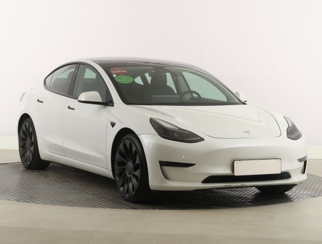 Tesla Model 3 2020