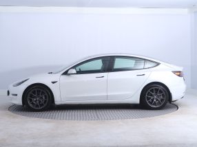 Tesla Model 3 - 2020