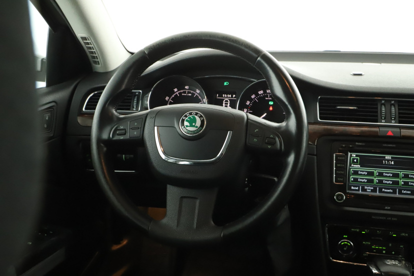 Škoda Superb, 2009