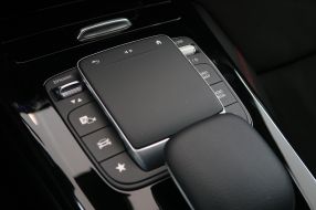 Mercedes-Benz A - 2020