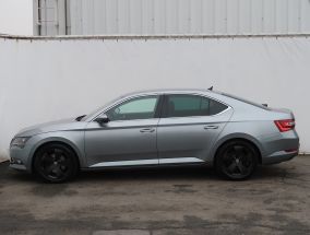 Skoda Superb - 2019