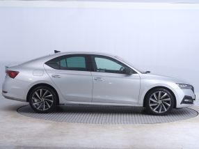 Škoda Octavia - 2021