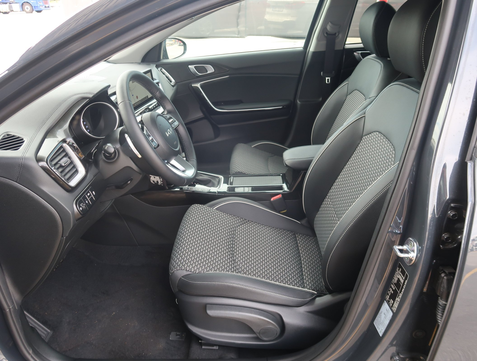 Kia XCeed - 2026
