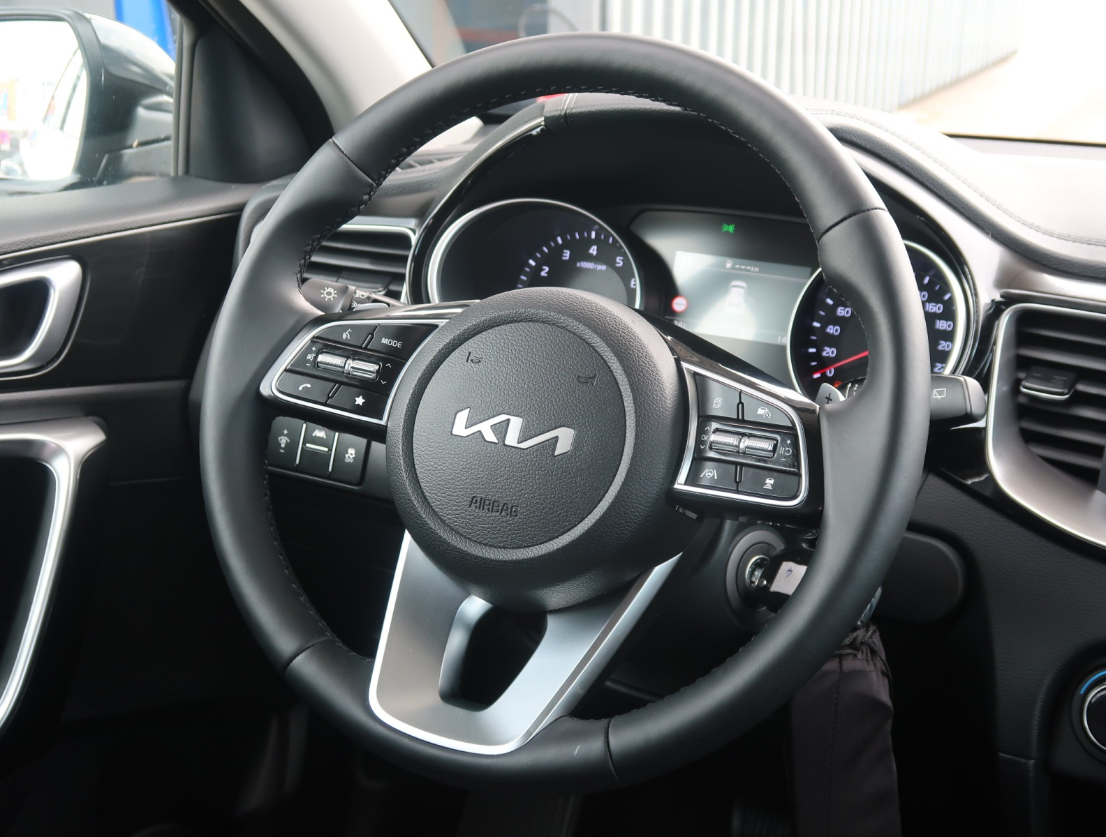 Kia XCeed - 2026
