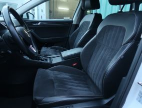 Škoda Superb - 2020