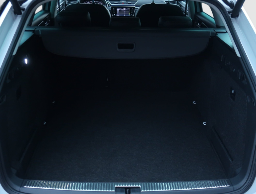 Škoda Superb, 2020