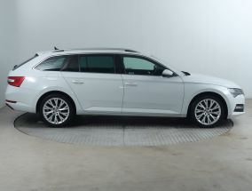 Škoda Superb - 2020