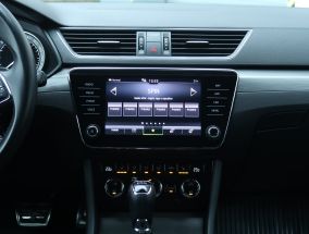 Škoda Superb - 2020