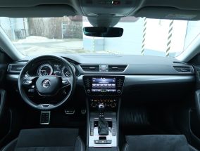 Škoda Superb - 2020