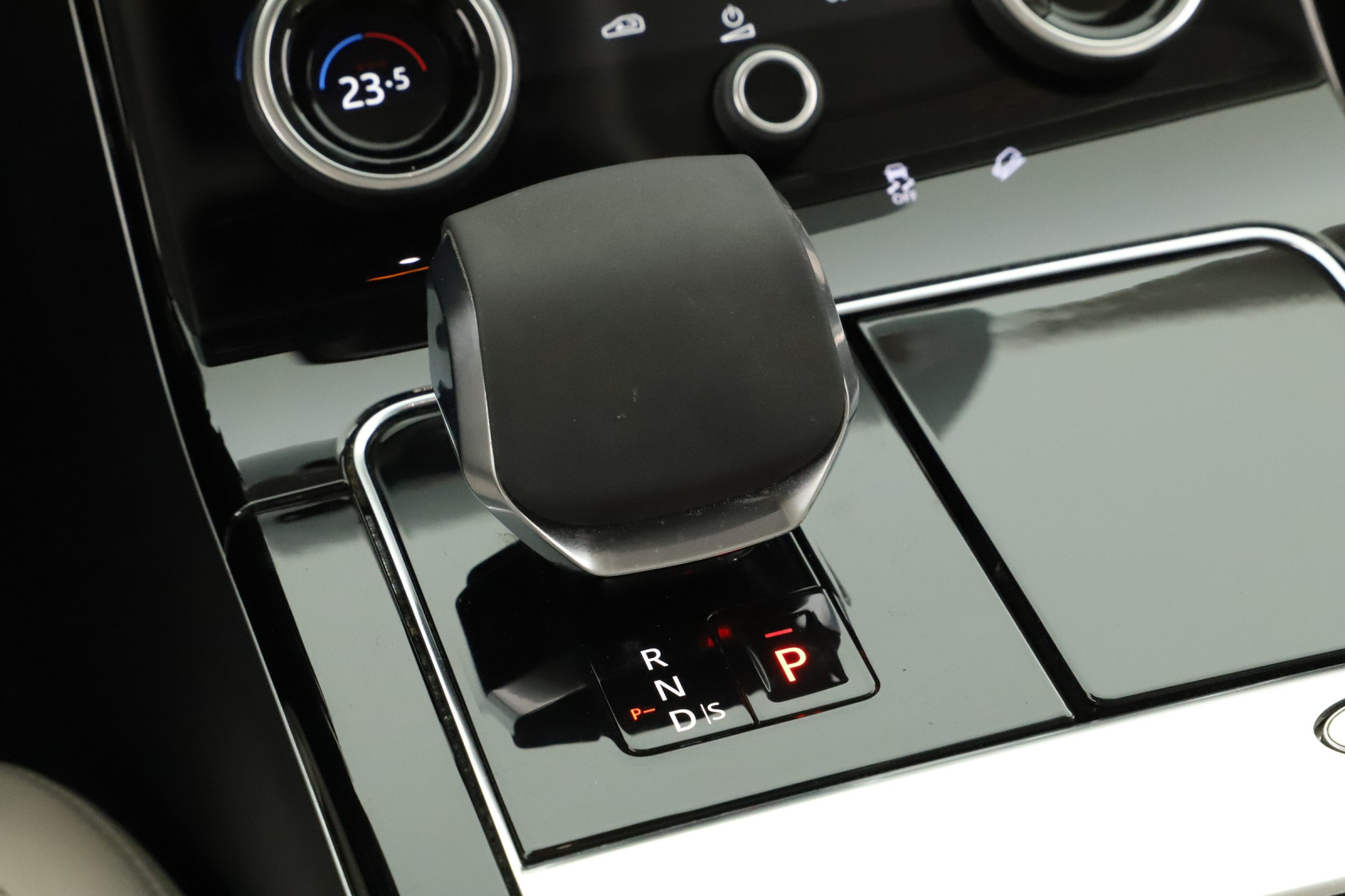 Land Rover Range Rover Velar - 2022