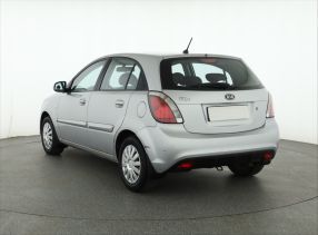 Kia Rio - 2010