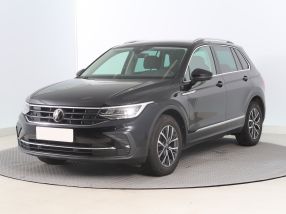 Volkswagen Tiguan - 2022