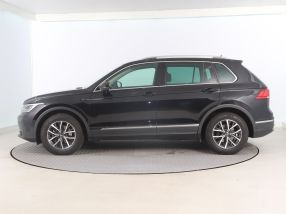 Volkswagen Tiguan - 2022