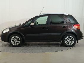 Suzuki SX4 - 2013