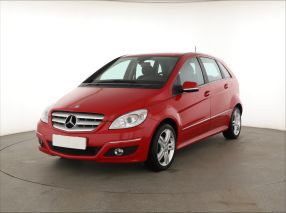 Mercedes-Benz B - 2010