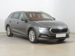 Škoda Octavia - 2022
