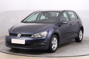 Volkswagen Golf - 2013