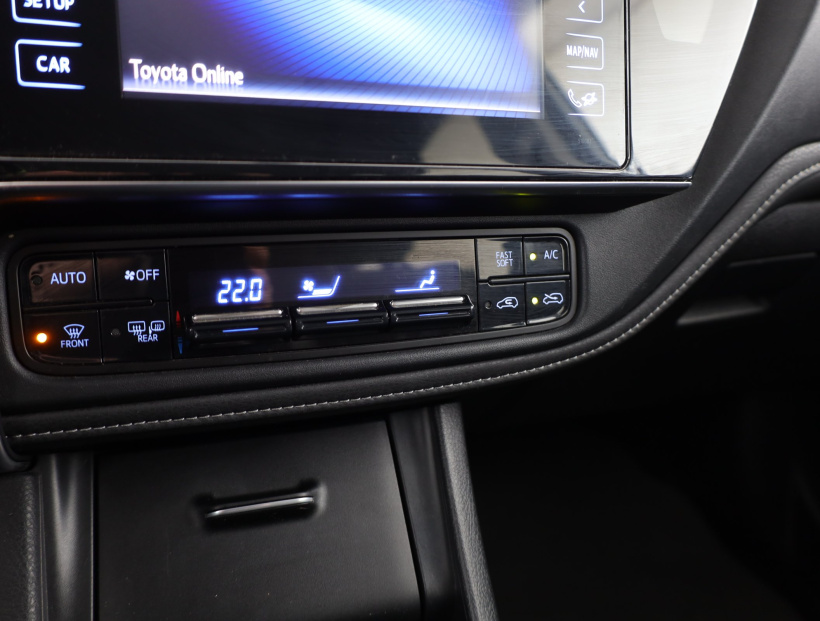 Toyota Auris, 2016