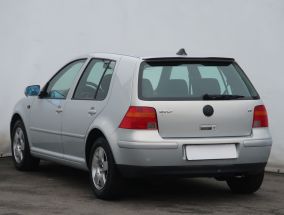Volkswagen Golf - 2000