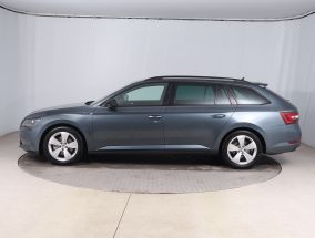Škoda Superb - 2018
