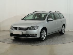 Volkswagen Passat - 2012