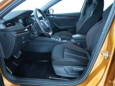 Škoda Octavia - 2023