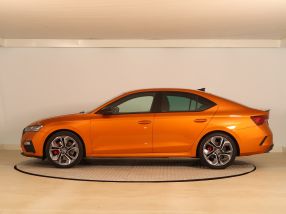 Škoda Octavia - 2023