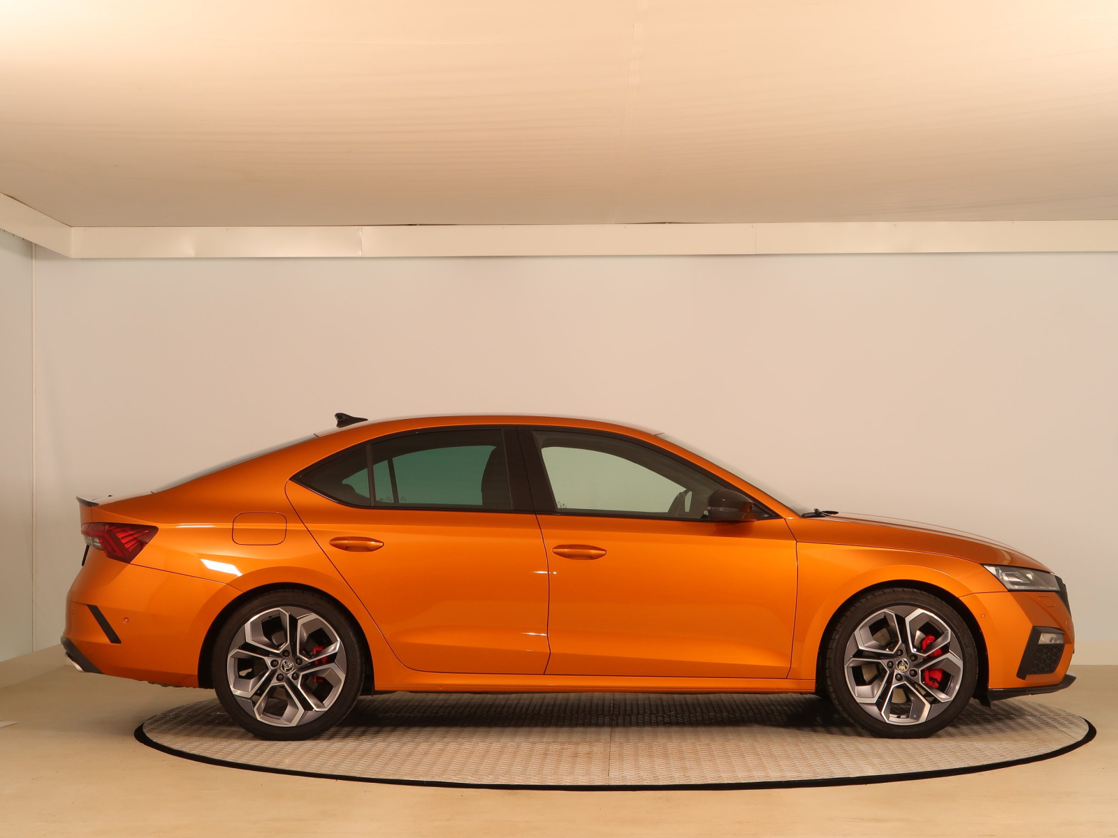 Škoda Octavia - 2023