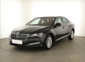 Skoda Superb - 2019