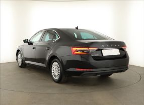 Skoda Superb - 2019