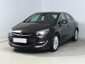 Opel Astra - 2015