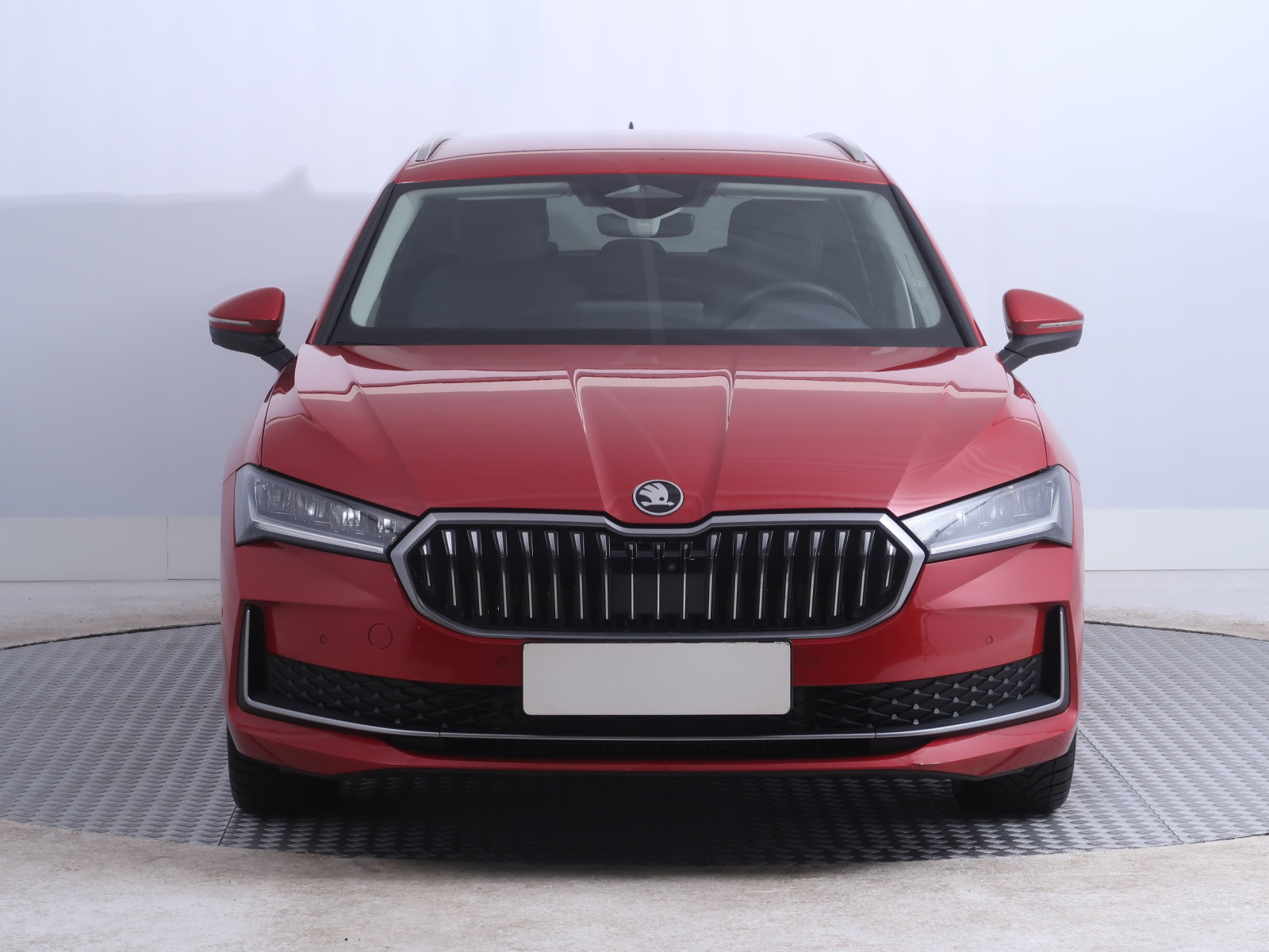 Škoda Superb - 2024