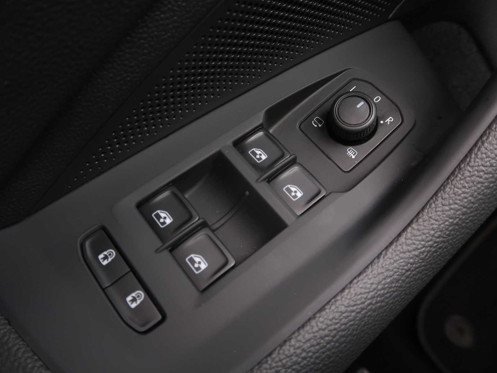 Škoda Superb - 2024