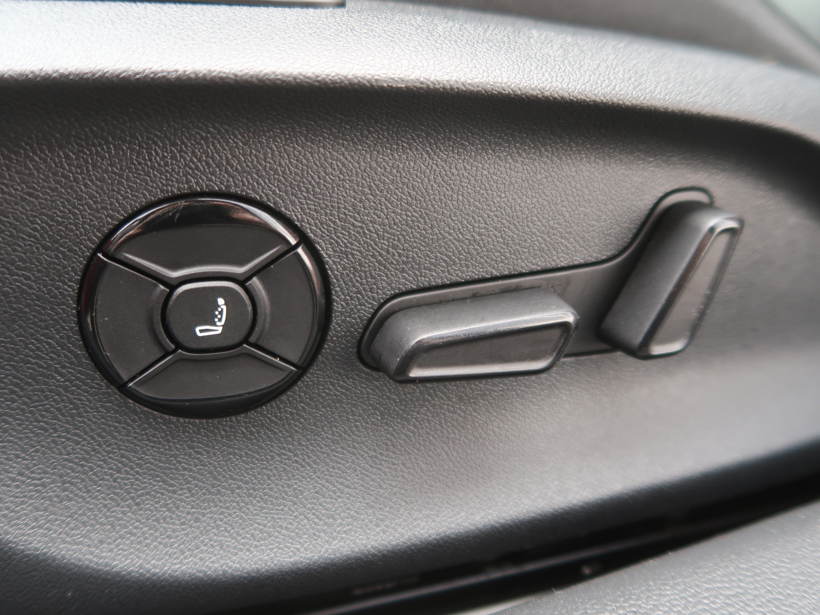 Škoda Superb - 2024