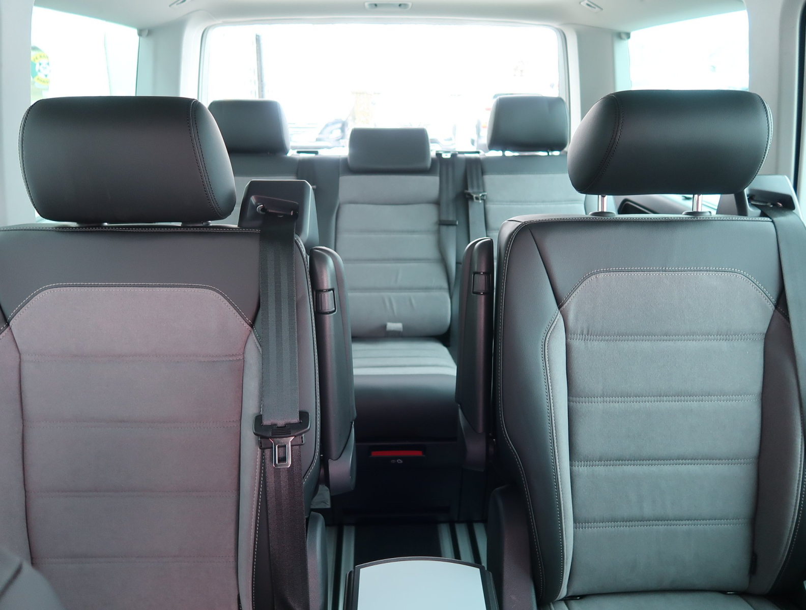 Volkswagen Multivan - 2024