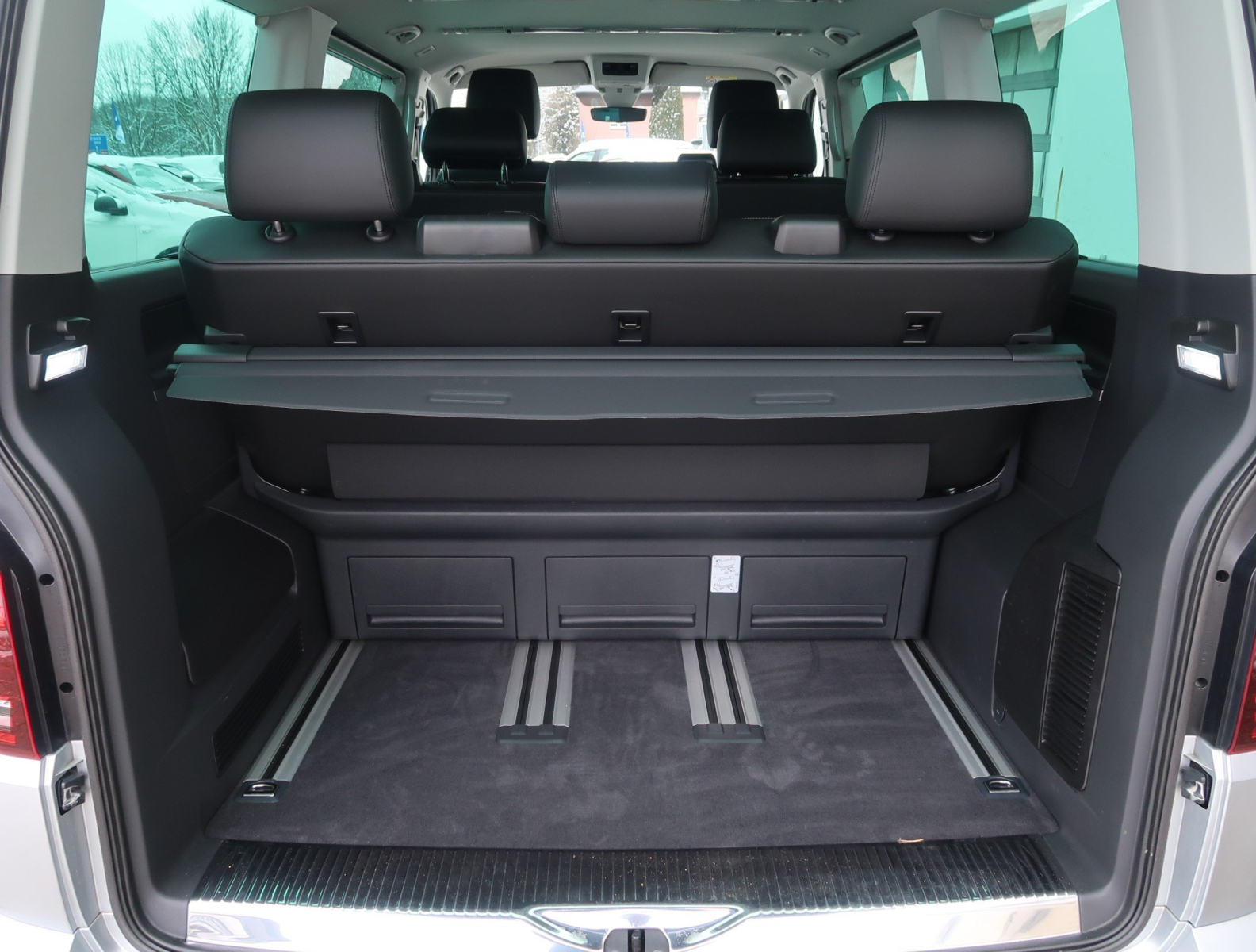 Volkswagen Multivan - 2024