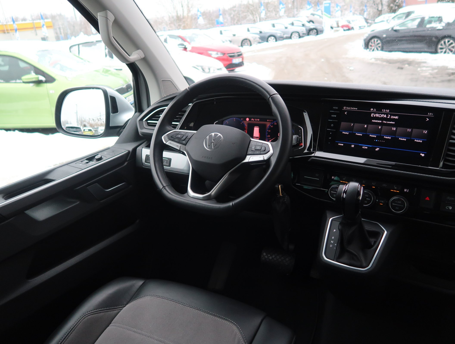 Volkswagen Multivan - 2024