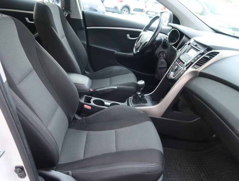 Hyundai i30, 2014