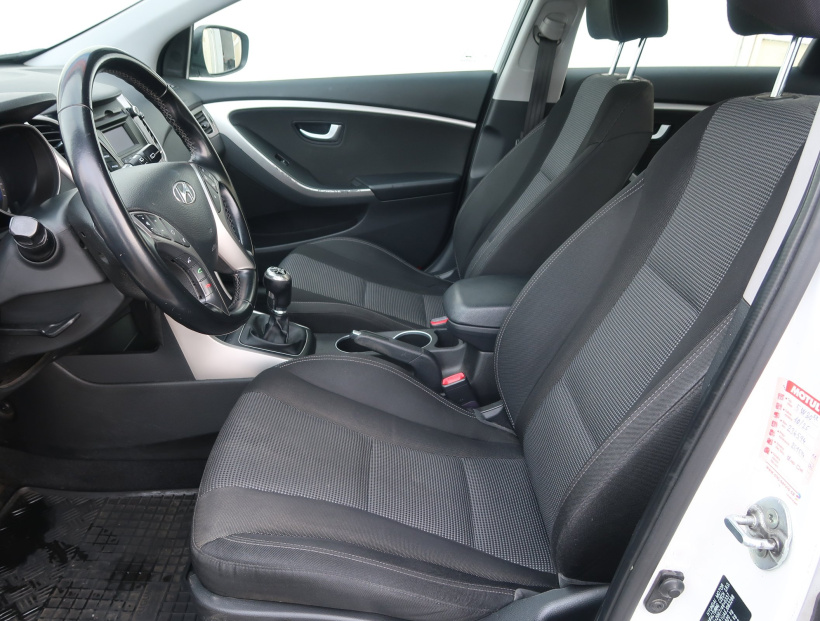 Hyundai i30, 2014