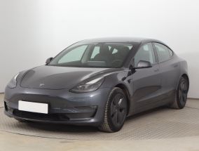 Tesla Model 3 - 2021
