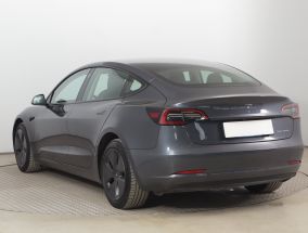 Tesla Model 3 - 2021