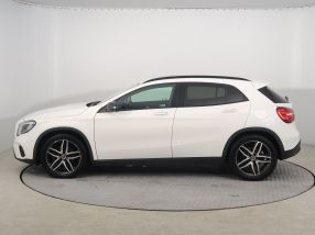Mercedes - Benz GLA - 2018