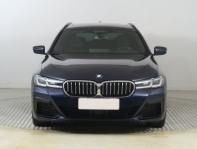 BMW 5 - 2021