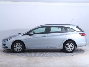Opel Astra - 2017
