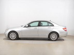 Mercedes - Benz C - 2007